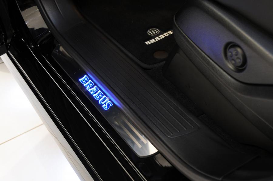  Mercedes-Benz ML-Class by Brabus 2011 года  (фото 2 из 17)